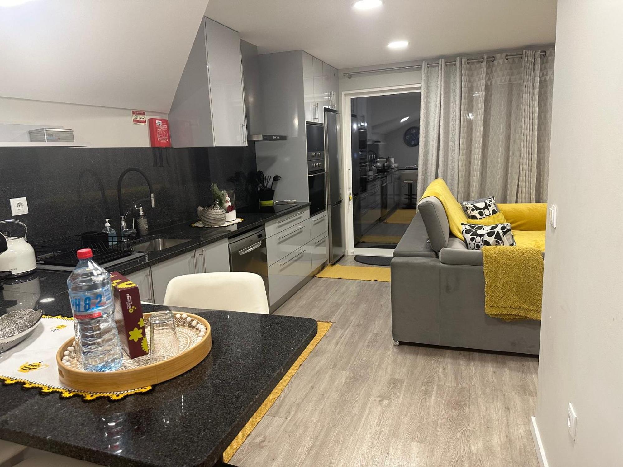 Apartamento Zeza'S Sky Calheta  Exterior foto